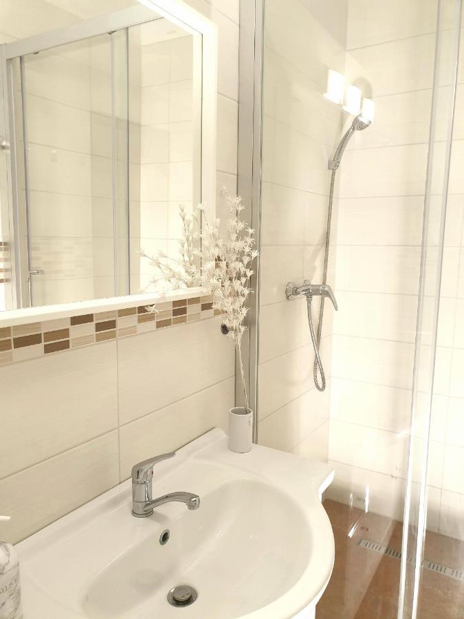 Apartman Central, Self Check In 24 H, Free Parking Μπάνσκα Μπίστριτσα Εξωτερικό φωτογραφία