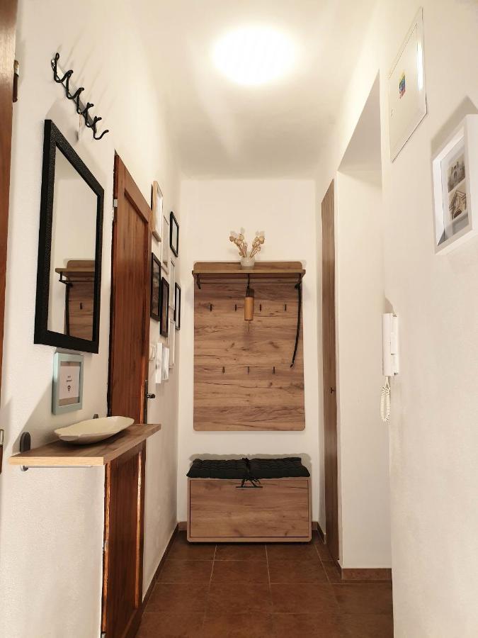 Apartman Central, Self Check In 24 H, Free Parking Μπάνσκα Μπίστριτσα Εξωτερικό φωτογραφία