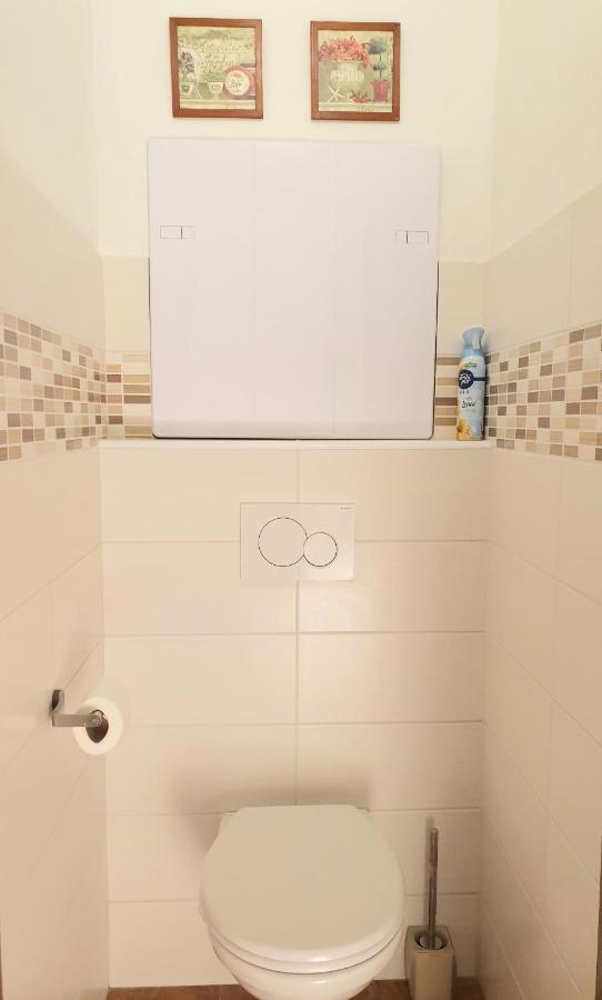 Apartman Central, Self Check In 24 H, Free Parking Μπάνσκα Μπίστριτσα Εξωτερικό φωτογραφία